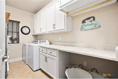 1458 Janets Way, New Braunfels, TX 78130 - Photo 23