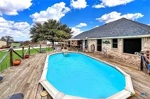 1120 Country View Dr, La Vernia, TX 78121 - Photo 17