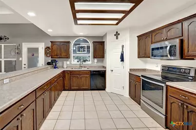 1120 Country View Dr, La Vernia, TX 78121 - Photo 5