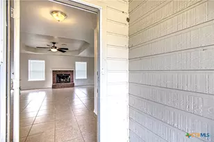 16 N Winecup Dr, Belton, TX 76513 - Photo 7