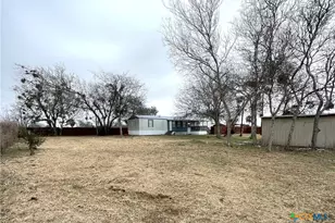 104 S Peach St, Seadrift, TX 77983 - Photo 1