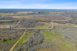 579 Lower Elgin Rd, Elgin, TX 78621 - Photo 5