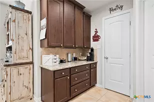 110 Eugene Ln, Tivoli, TX 77990 - Photo 21