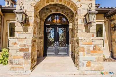 1024 Spanish Trail, New Braunfels, TX 78132 - Photo 3