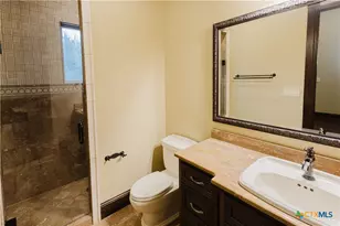 1024 Spanish Trail, New Braunfels, TX 78132 - Photo 33