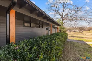 419 King Cir, Temple, TX 76501 - Photo 3