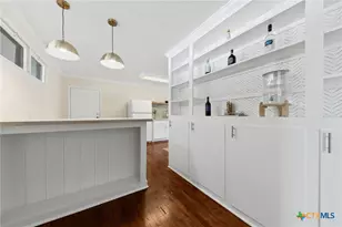 419 King Cir, Temple, TX 76501 - Photo 9