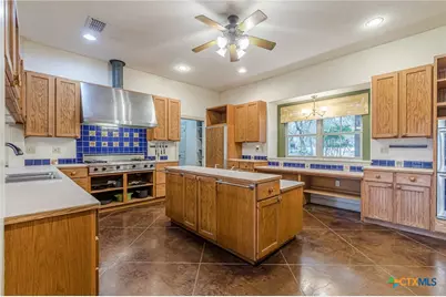 1830 Isaac Creek Circle, New Braunfels, TX 78132 - Photo 11