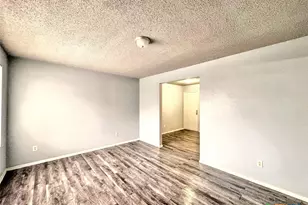 712 Martindale Rd, San Marcos, TX 78666 - Photo 5