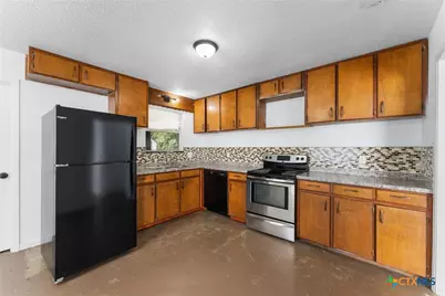 1709 Pleasant Lane, Copperas Cove, TX 76522 - Photo 5