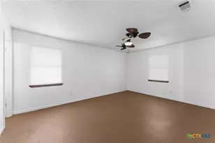 1709 Pleasant Ln, Copperas Cove, TX 76522 - Photo 9