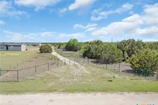 493 Co Rd 204, Burnet, TX 78611 - Photo 3
