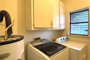 458 S 15th St, Port O'Connor, TX 77982 - Photo 41