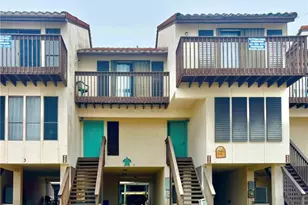 458 S 15th St, Port O'Connor, TX 77982 - Photo 5