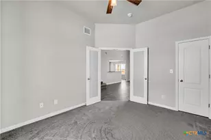 215 Overlook Trl, Copperas Cove, TX 76522 - Photo 17