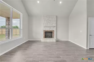 215 Overlook Trl, Copperas Cove, TX 76522 - Photo 9