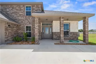 215 Overlook Trl, Copperas Cove, TX 76522 - Photo 3