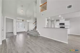 215 Overlook Trl, Copperas Cove, TX 76522 - Photo 11