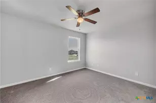 215 Overlook Trl, Copperas Cove, TX 76522 - Photo 27