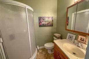 205 and 207 Hubbard St, Yoakum, TX 77995 - Photo 39