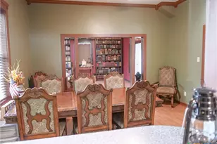 205 and 207 Hubbard St, Yoakum, TX 77995 - Photo 15