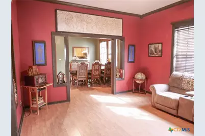 205 and 207 Hubbard Street, Yoakum, TX 77995 - Photo 11