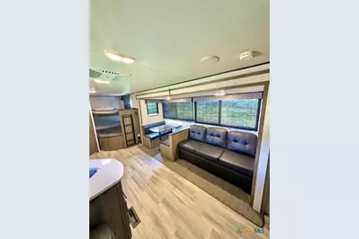 1118 Cr 447, Waelder, TX 78959 - Photo 15