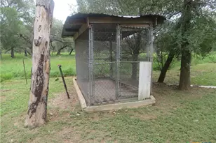 2846 Co Rd 18 Lavaca County Tx, Hallettsville, TX 77964 - Photo 17