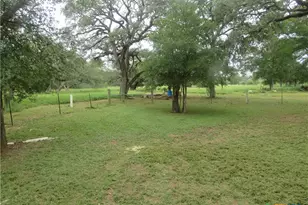 2846 Co Rd 18 Lavaca County Tx, Hallettsville, TX 77964 - Photo 19