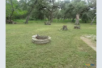 2846 Co Rd 18 Lavaca County Tx, Hallettsville, TX 77964 - Photo 11