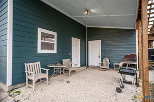 19 Dewberry Ln, Seadrift, TX 77983 - Photo 7