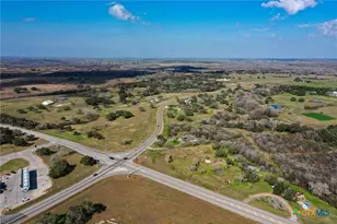 2419 US Hwy 87 Hwy, Cuero, TX 77954 - Photo 9