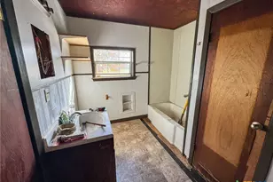 2419 US Hwy 87 Hwy, Cuero, TX 77954 - Photo 25