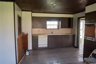 2419 US Hwy 87 Hwy, Cuero, TX 77954 - Photo 13