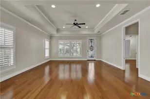 948 Hudson Ln, New Braunfels, TX 78130 - Photo 5