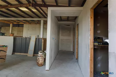 1080 Whisper Road, Luling, TX 78648 - Photo 7