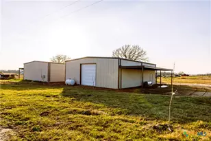 1080 Whisper Rd, Luling, TX 78648 - Photo 1