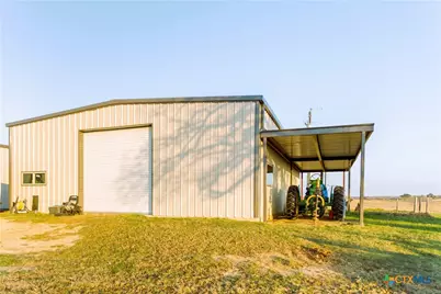 1080 Whisper Road, Luling, TX 78648 - Photo 3