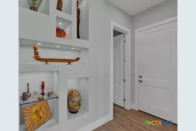 1728 Chardonnay, New Braunfels, TX 78132 - Photo 7