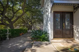 101 E Edgewater Terrace, New Braunfels, TX 78130 - Photo 5