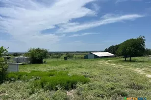 8629 Fm 1690, Lampasas, TX 76550 - Photo 7