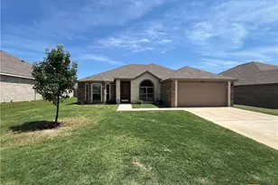 704 Rowdy Dr, Killeen, TX 76542 - Photo 1