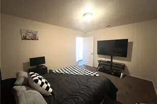 704 Rowdy Dr, Killeen, TX 76542 - Photo 31