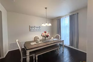 704 Rowdy Dr, Killeen, TX 76542 - Photo 7