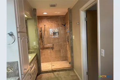 2803 Bon Aire Avenue, Victoria, TX 77901 - Photo 19