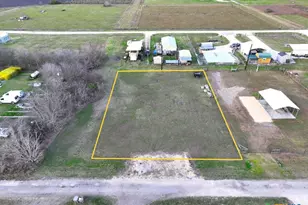 1110-1112 W Toledo, Seadrift, TX 77983 - Photo 1