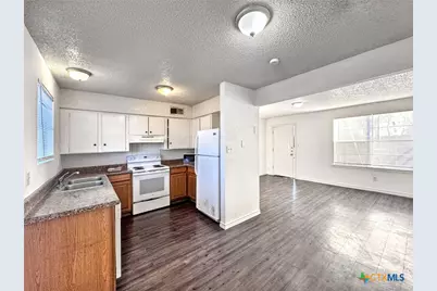 742 Martindale Road, San Marcos, TX 78666 - Photo 7