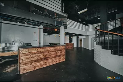 4106 Houston Highway, Victoria, TX 77901 - Photo 11