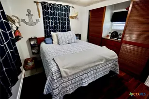 513 N 16th St, Port O'Connor, TX 77982 - Photo 25