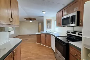 1111 Olmos Rd, Seguin, TX 78155 - Photo 3